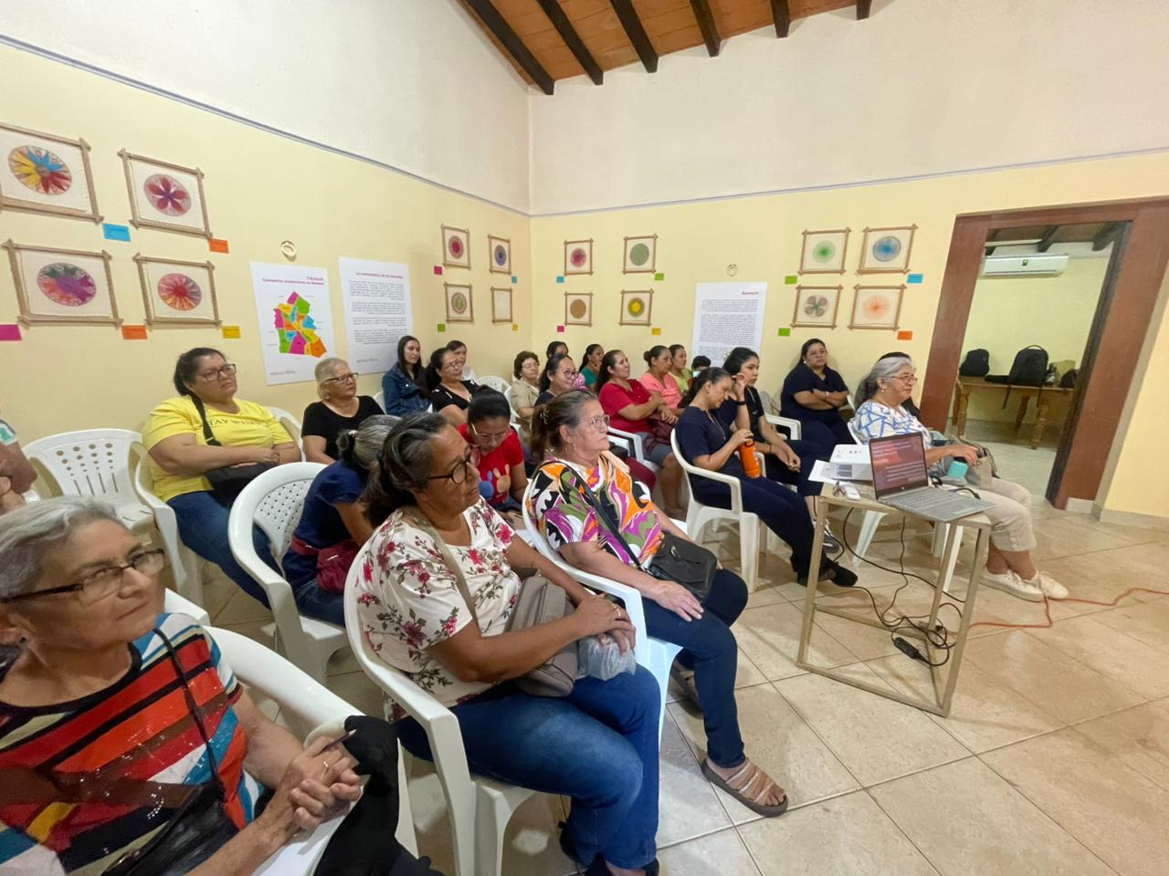 CuidArte llevará atención integral de salud a 500 artesanos del país